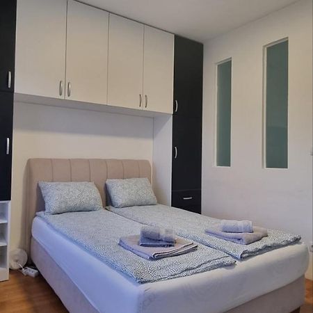 Appartement Mimoza à Belgrade Extérieur photo